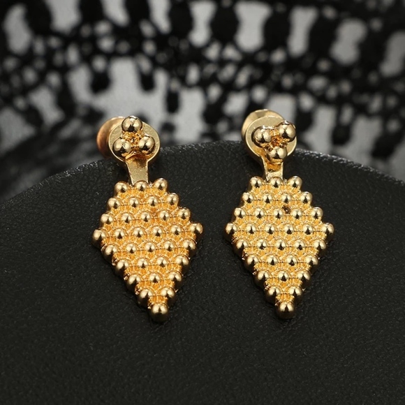Studded Diamond Peekaboo Gold Ear Jacket Earrings - Picture 4 of 8